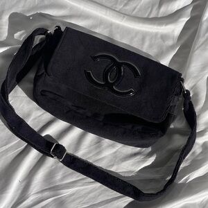 CHANEL Authentic Precision GWP